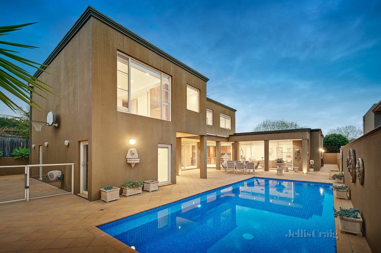 5 Penderel Way Bulleen 3105