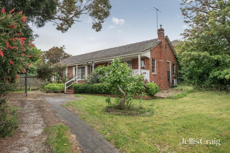 5 Pickford Street Burwood East 3151