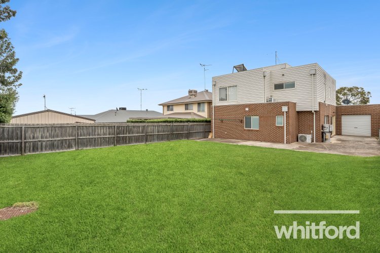5 Pickworth Drive, Leopold