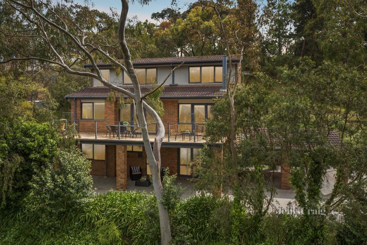 5 Raymond Elliot Court Park Orchards 3114