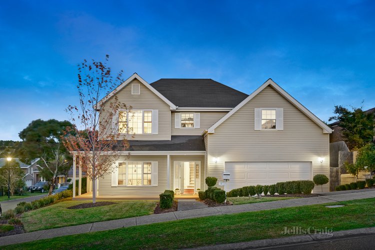 5 Regency Rise Chirnside Park 3116