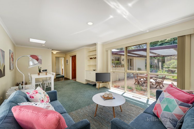 5 Rollington Drive Ringwood 3134