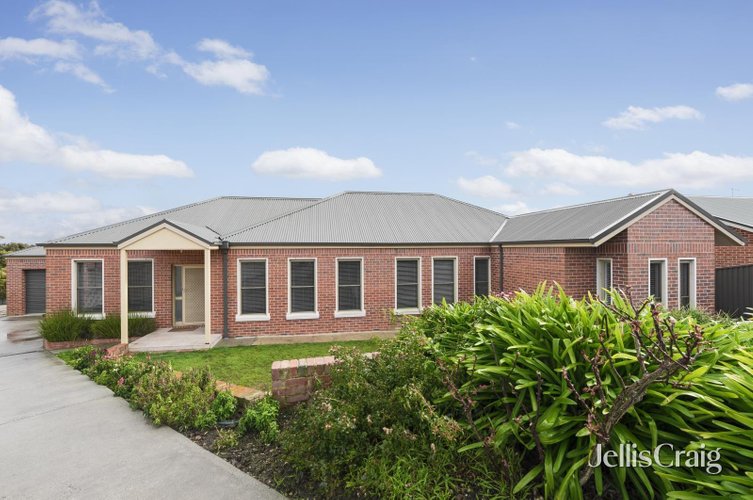 5 Rosewood Court  Mount Helen 3350
