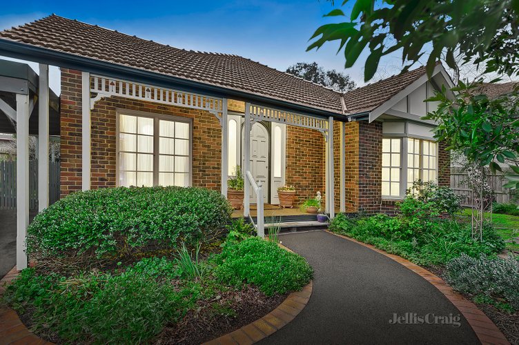 5 Runnymede Street Mount Waverley 3149