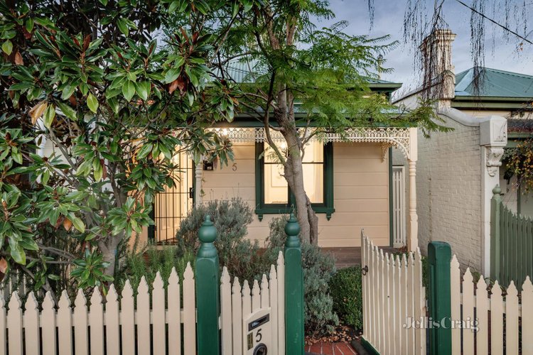 5 Sercombe Grove Hawthorn 3122