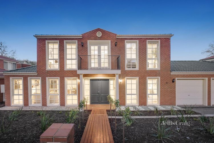 5 Settler Court Glen Waverley 3150
