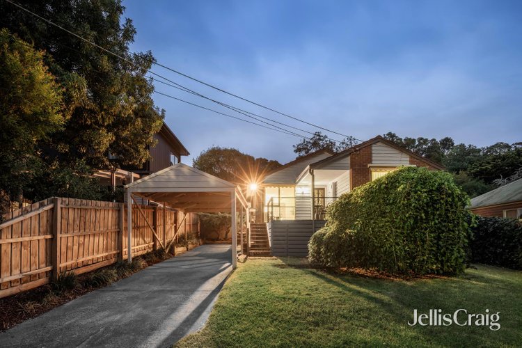 5 Souter Street Eltham 3095