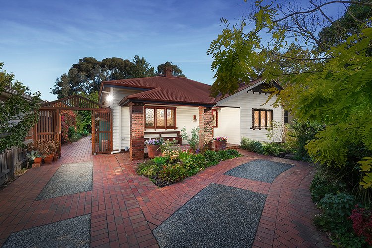 5 St Gothards Road Alphington 3078