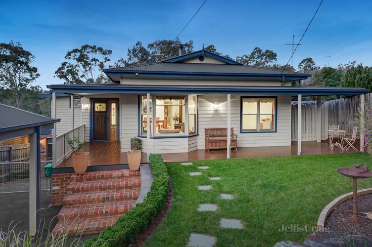 5 Steven Street Hurstbridge 3099