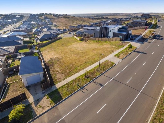 5 Stoneleigh Crescent, Highton