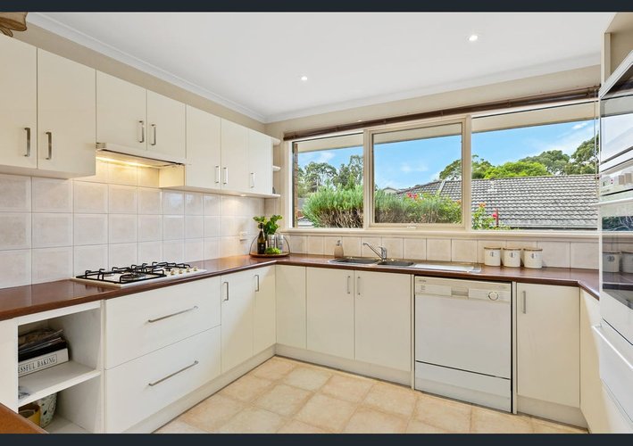 5 Sunnybrook Drive Wheelers Hill 3150