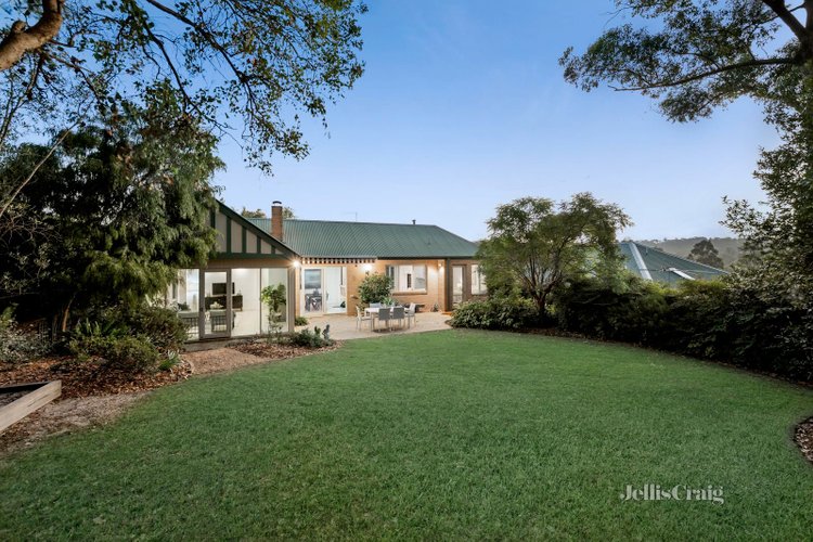 5 Trezise Street Warrandyte 3113