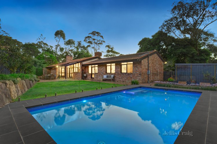 5 Venue Close Eltham 3095