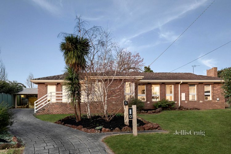 5 West Haven Court Chirnside Park 3116