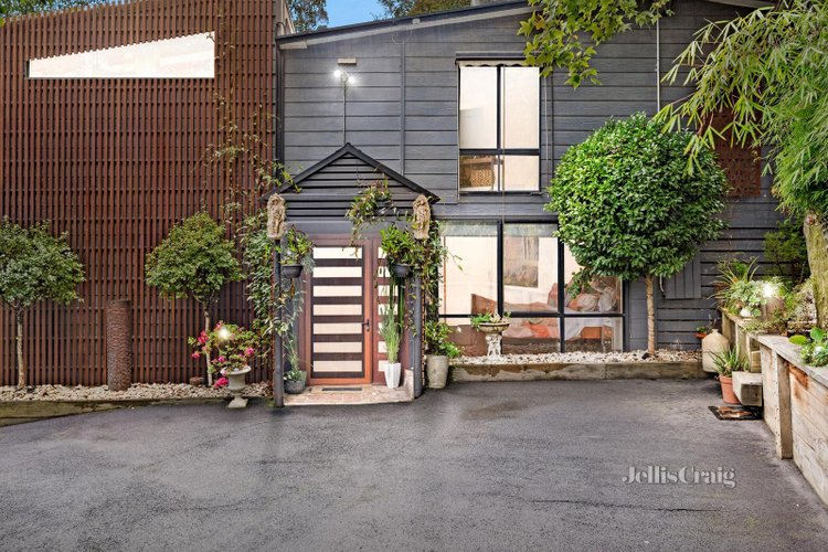 50 Barbers Road Kalorama 3766