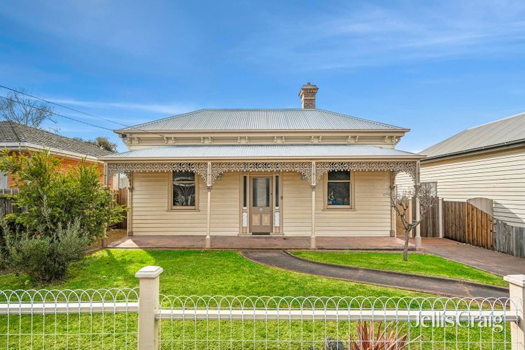 50 Candover Street Geelong West 3218