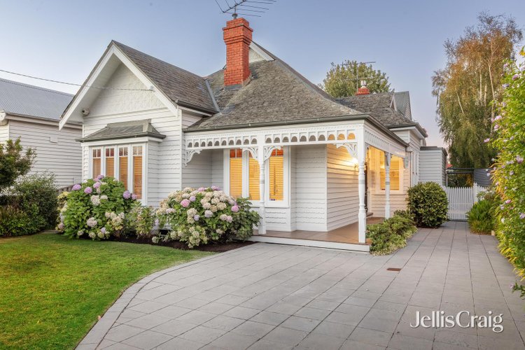 50 Llaneast Street Armadale 3143