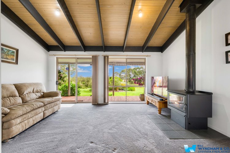 50 Reynolds Road, Metung
