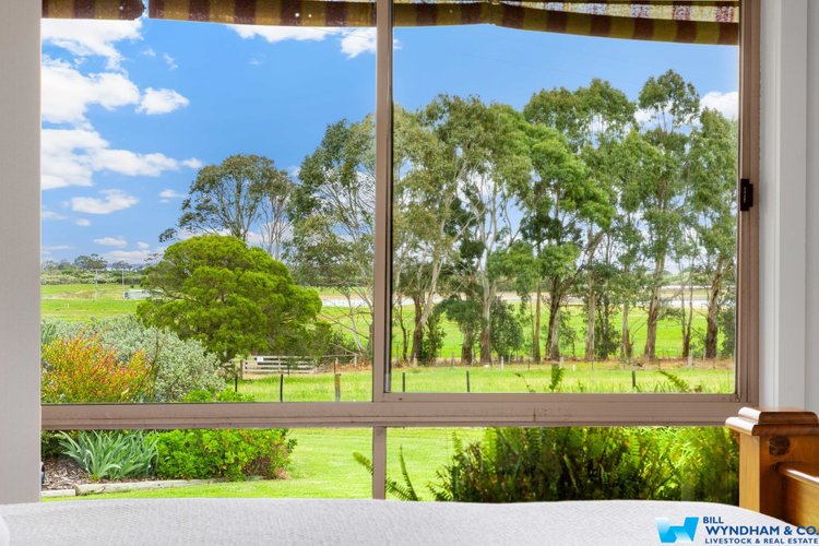 50 Reynolds Road, Metung