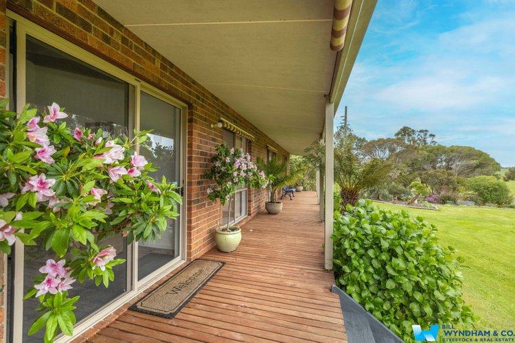 50 Reynolds Road, Metung