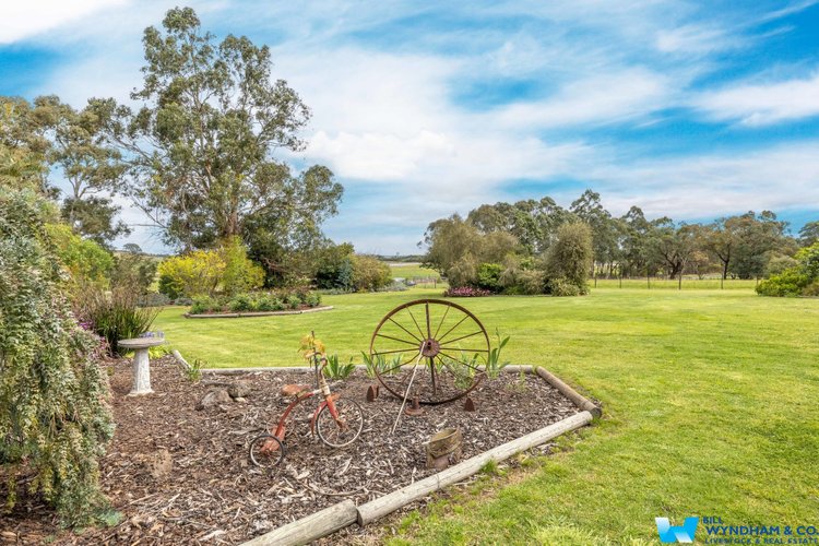 50 Reynolds Road, Metung