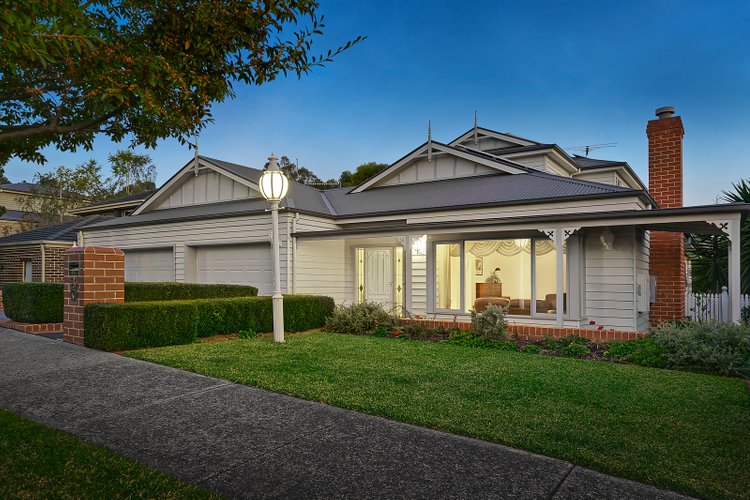 50 Valley Park Drive Mooroolbark 3138
