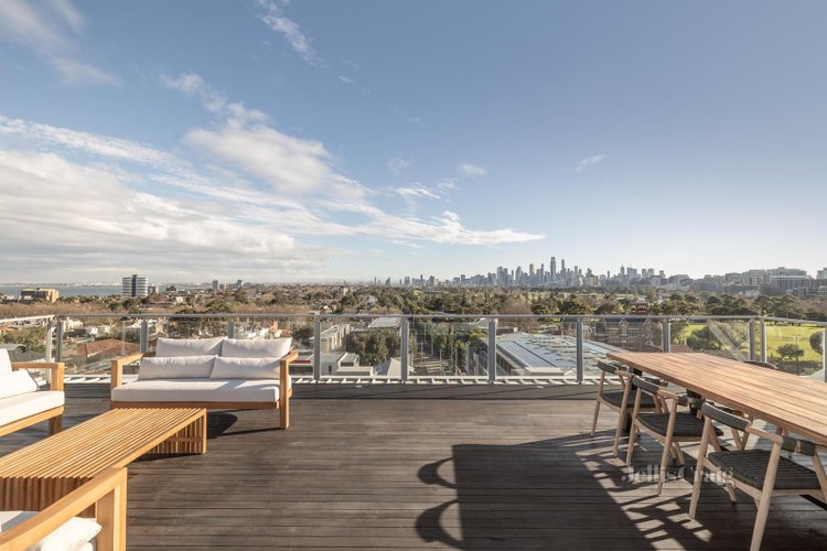 501 129 Fitzroy Street St Kilda 3182