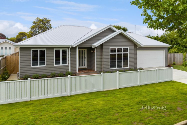 502 Bell Street Redan 3350
