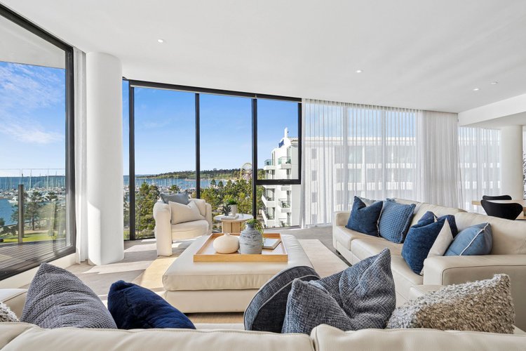 502/6-8 Eastern Beach Road, Geelong