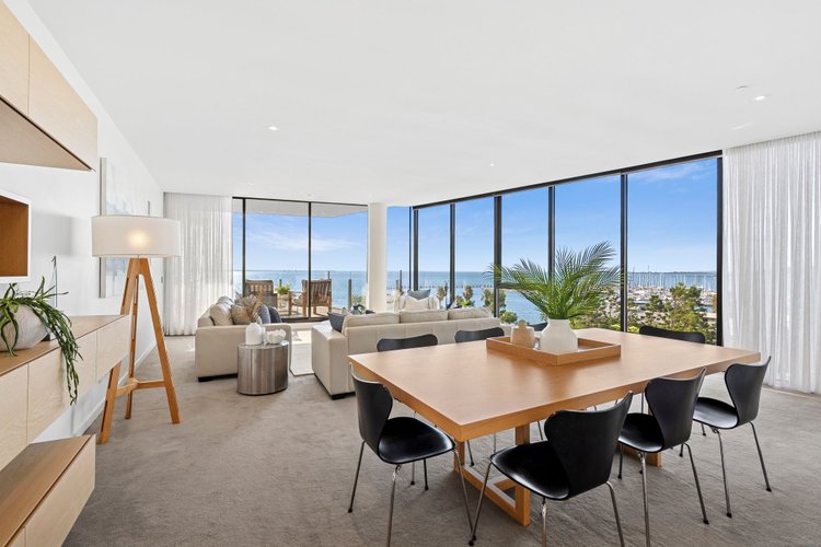 502/6-8 Eastern Beach Road, Geelong