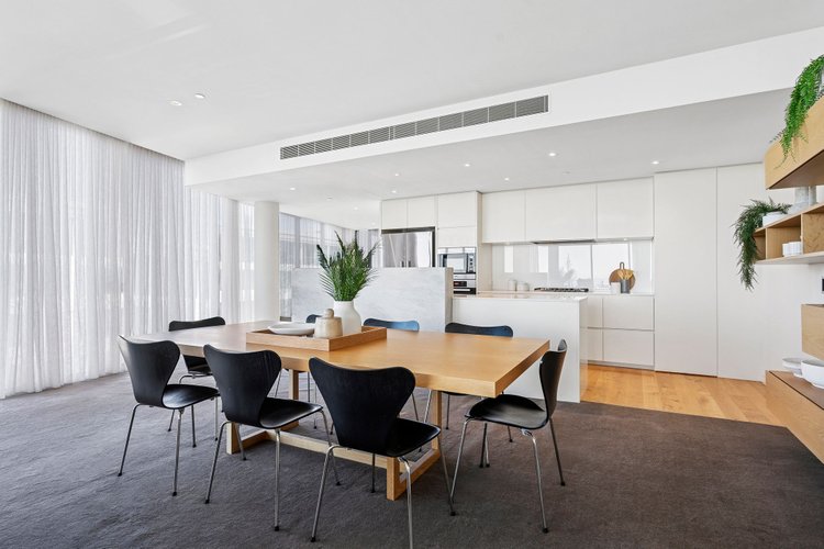 502/6-8 Eastern Beach Road, Geelong