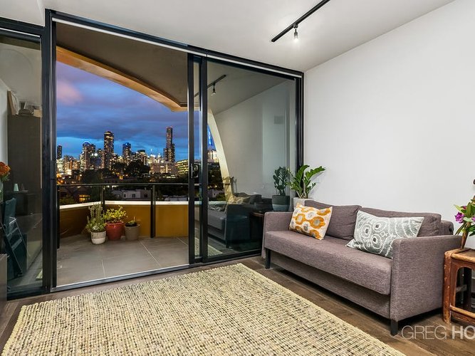 502 97 Palmerston Crescent South Melbourne 3205