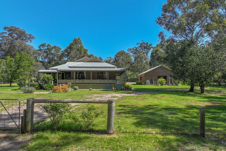 504 Swan Reach Road, Bumberrah