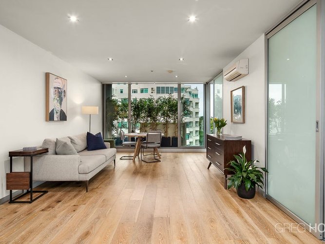 504 25 Pickles Street Port Melbourne 3207