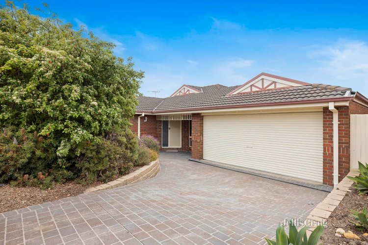 51 Bowman Drive Mornington 3931