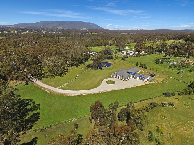 51 Henshalls Road Woodend 3442