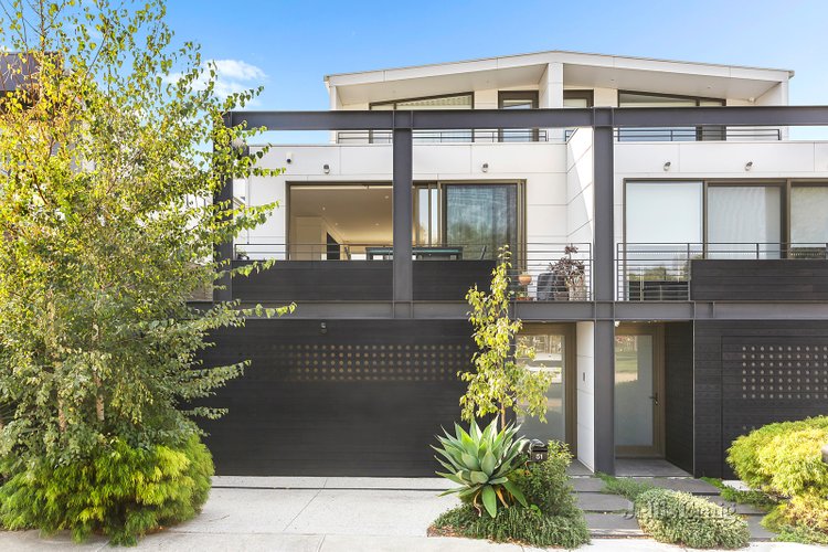 51 Hockey Lane Ascot Vale 3032
