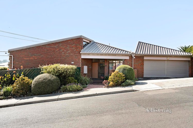 51 Lebanon Street Strathmore 3041