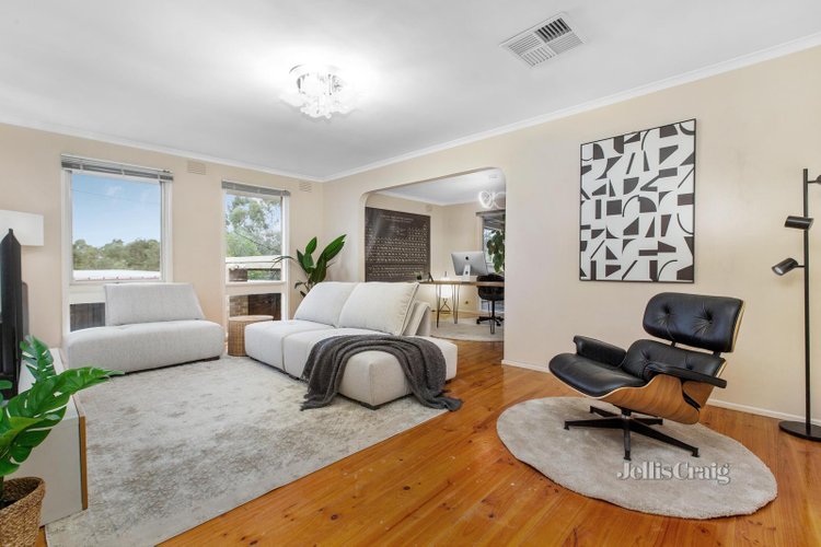 51 Smyth Street Mount Waverley 3149