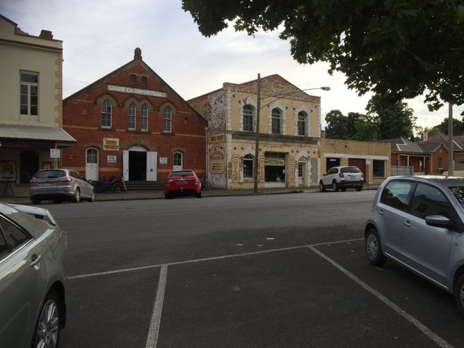 51 Templeton Street Castlemaine 3450