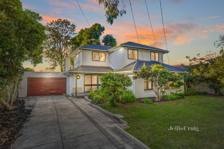 51 Vanbrook Street Forest Hill 3131
