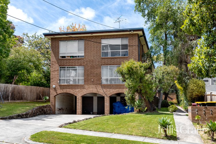 5/10 Firth St  Doncaster 3108