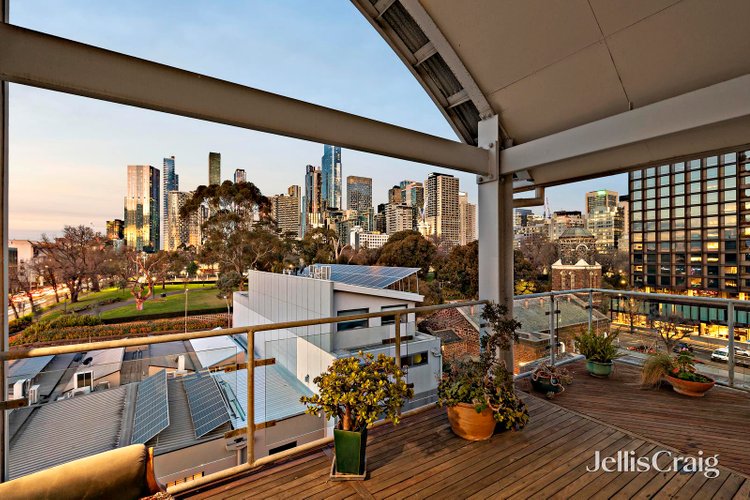 51 1 Flagstaff Lane West Melbourne 3003