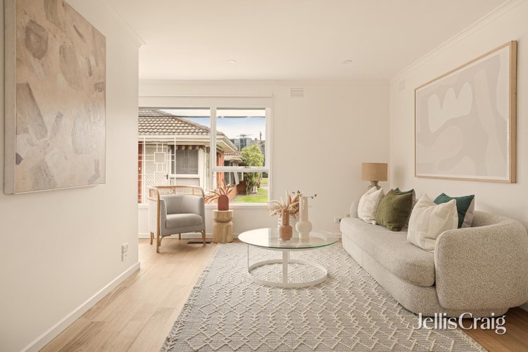 5 111 Albert Street Mordialloc 3195