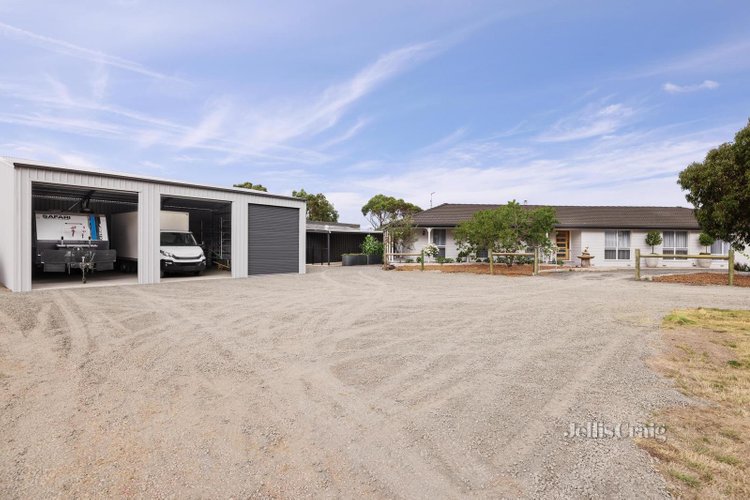 5118 Colac Ballarat Road Cambrian Hill 3352