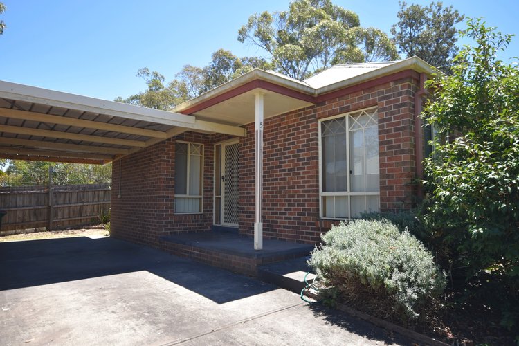 5/12 Mountain View Road Kilsyth 3137