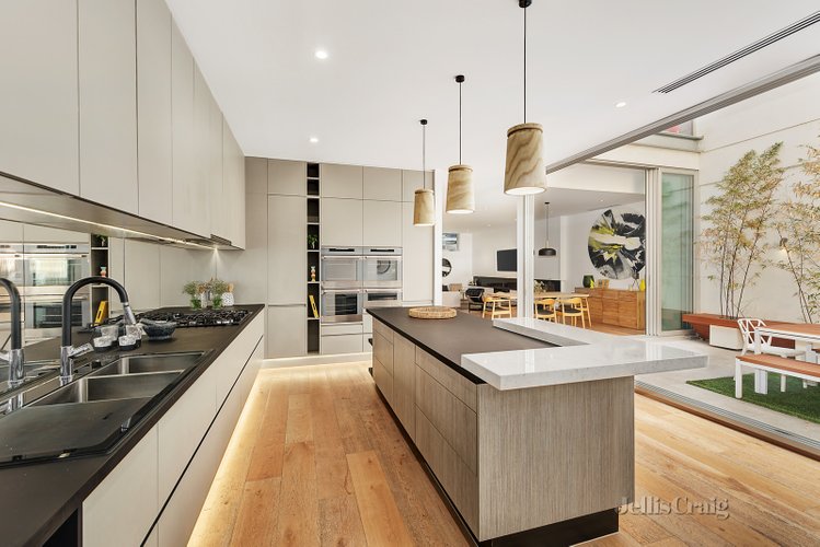 5/125 High Street Prahran 3181