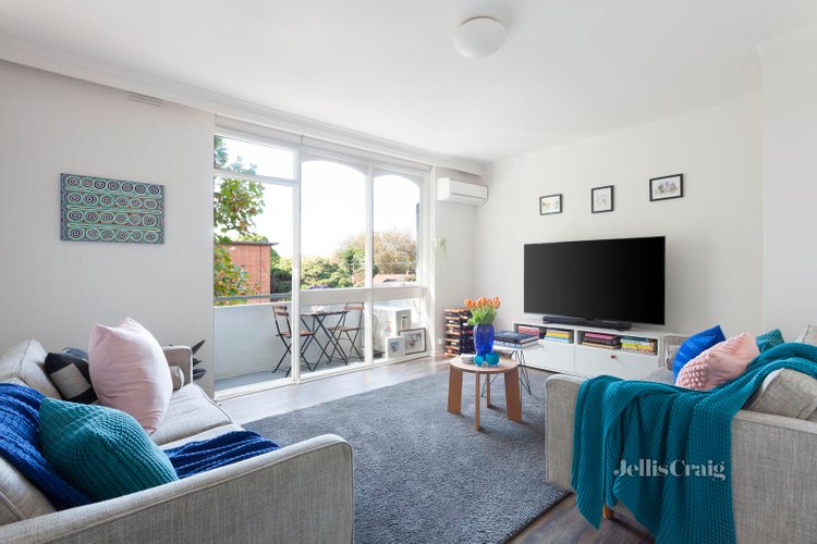 5 133 Glen Huntly Road Elwood 3184