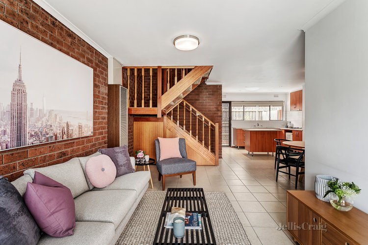 5/17 Cumming Street Brunswick West 3055