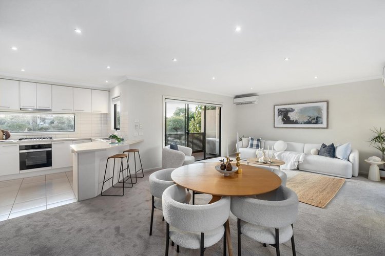 5 2-4 Faulkner Street Bentleigh 3204